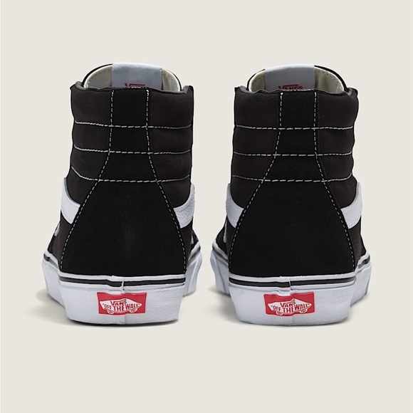 ❇️NWT❇️ Vans Sk8-Hi Top Sneakers - Picture 2 of 9